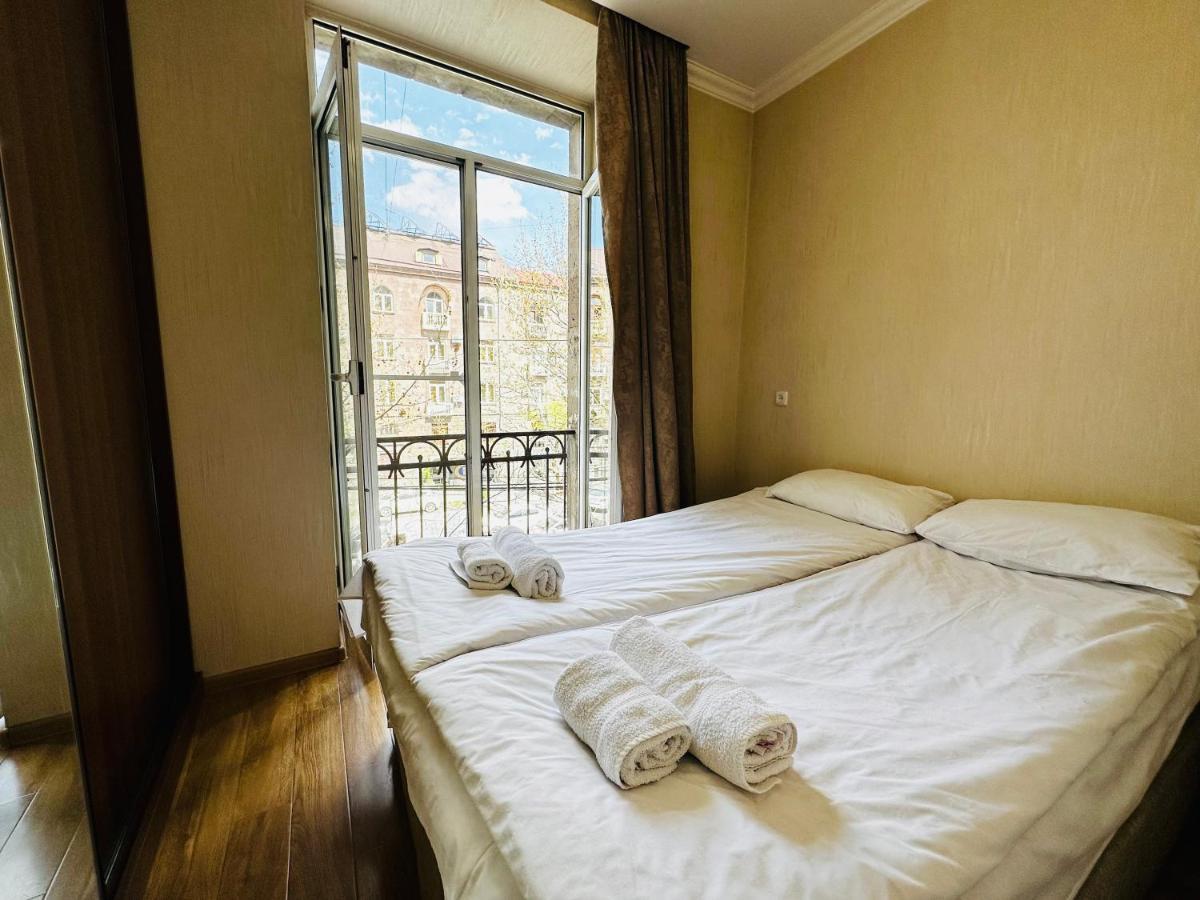 City Center Apartment On Sayat Nova Street Yerevan Exterior photo